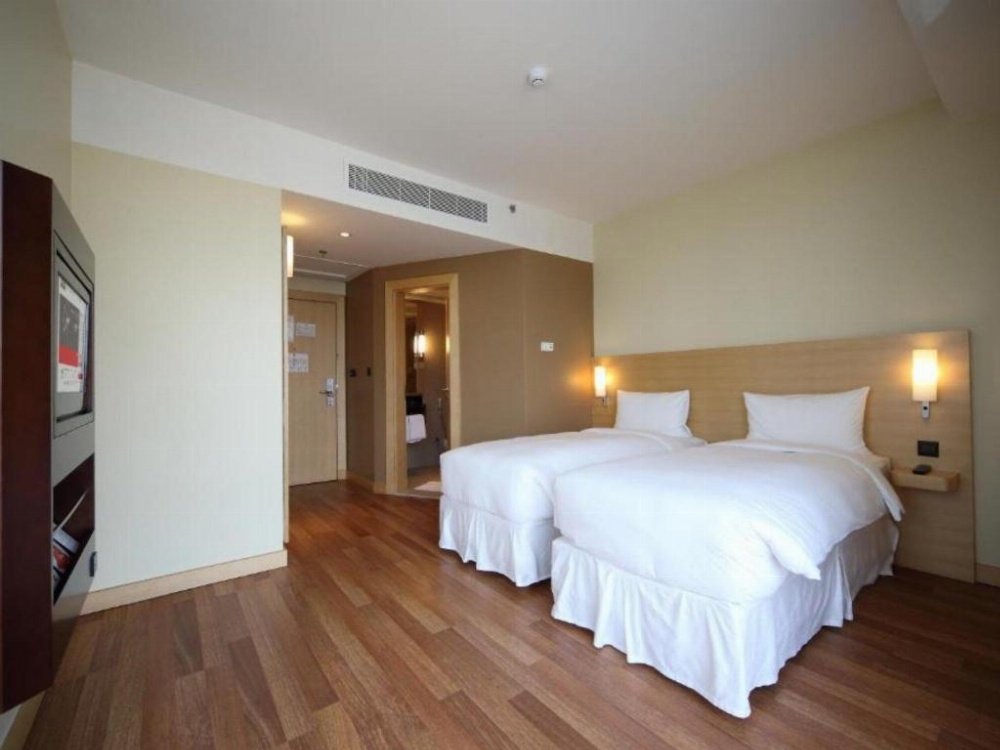 Ibis Riyadh Olaya Street Hotel Image 12